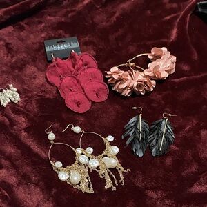 Elegant Earring Set with Floral Accents